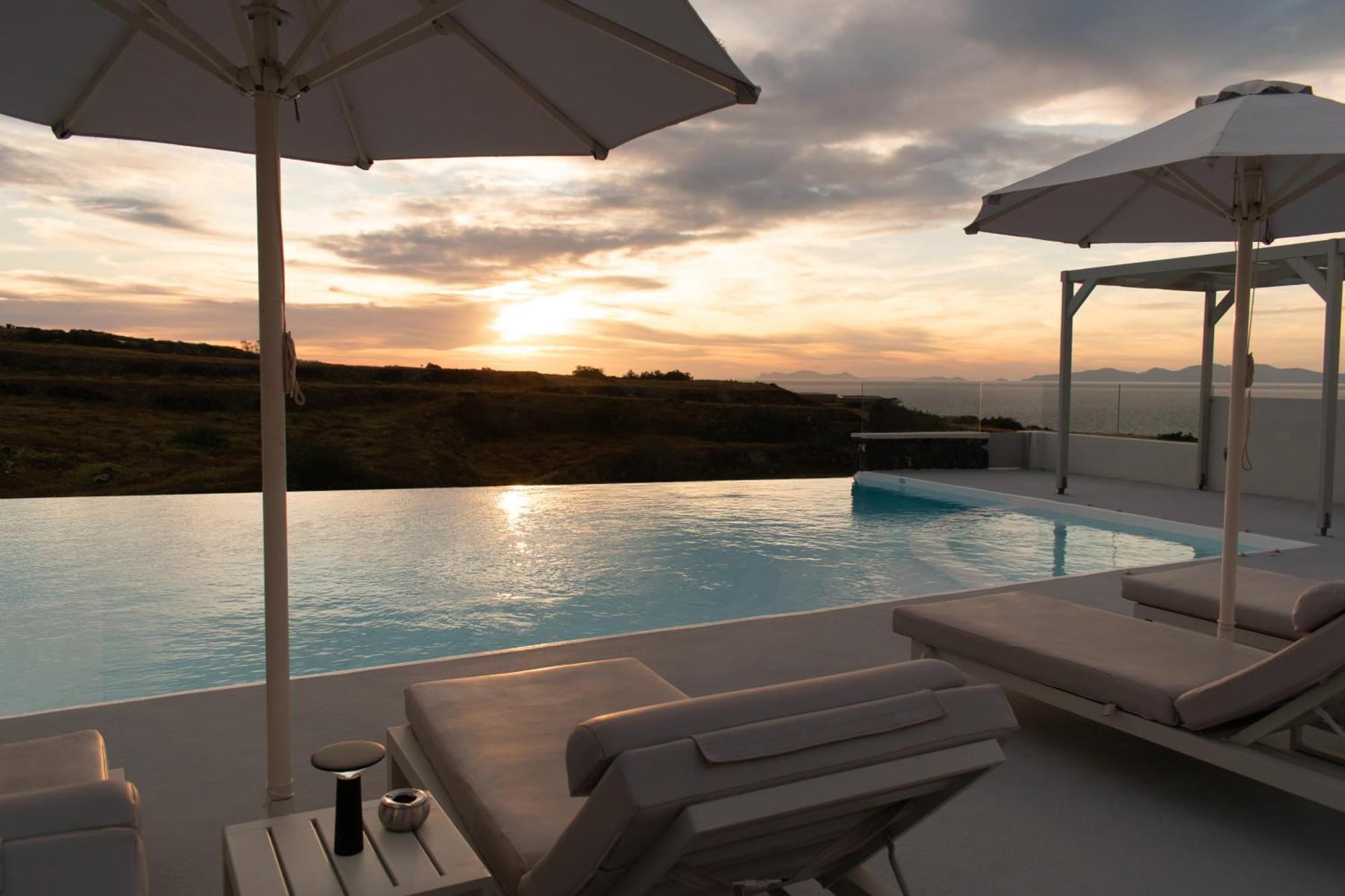 Hotel Adorno Oia Zewnętrze zdjęcie