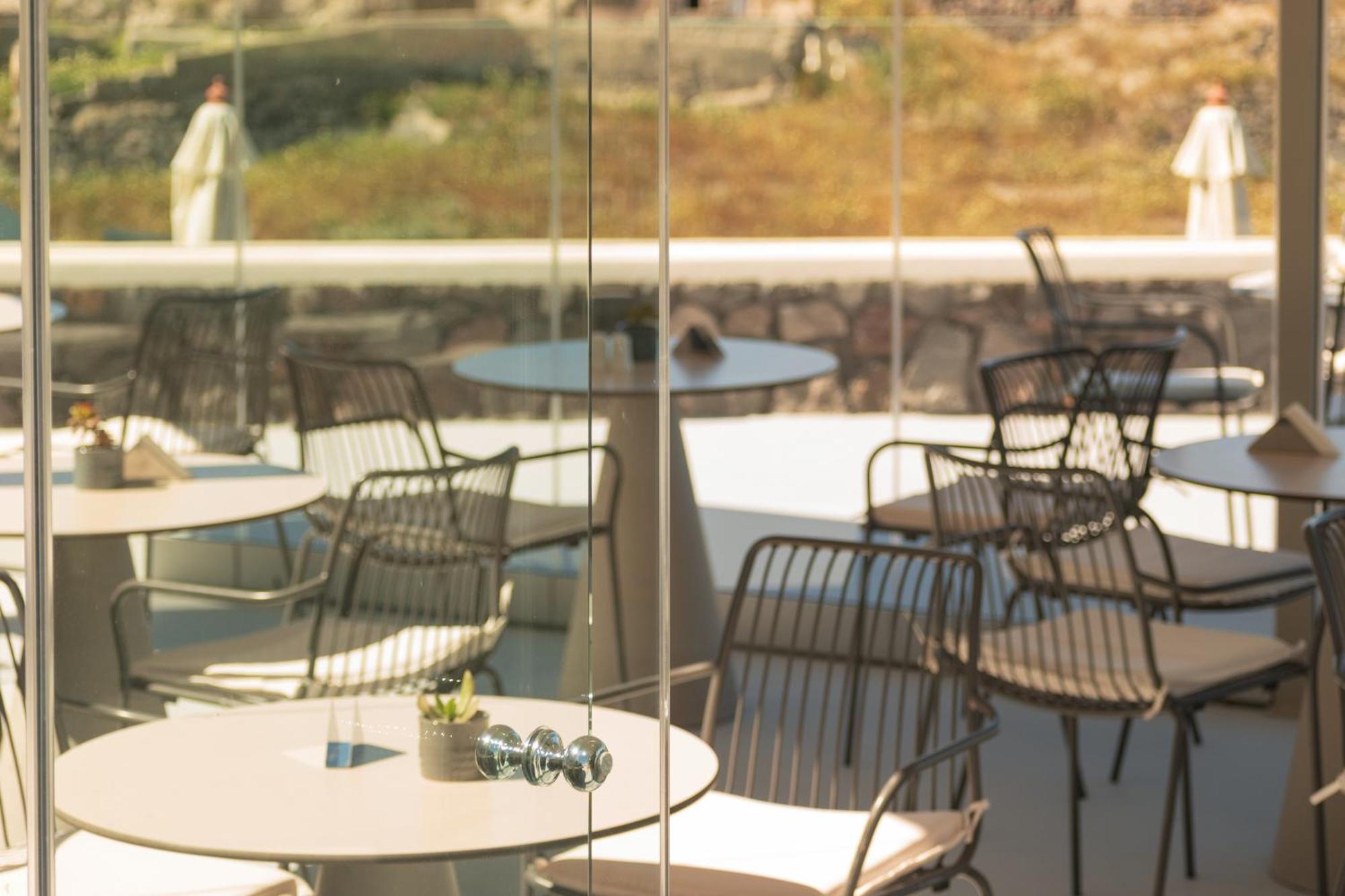 Hotel Adorno Oia Zewnętrze zdjęcie